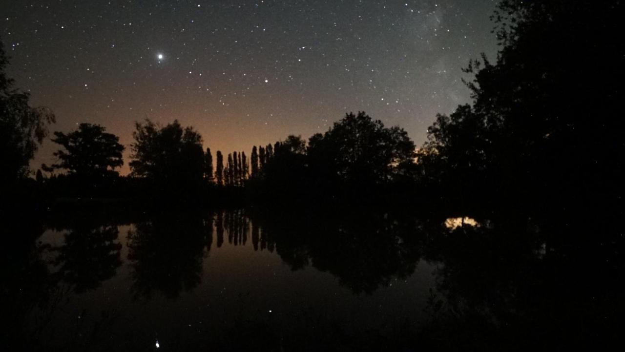 Domaine Du Clos Henri Essay エクステリア 写真